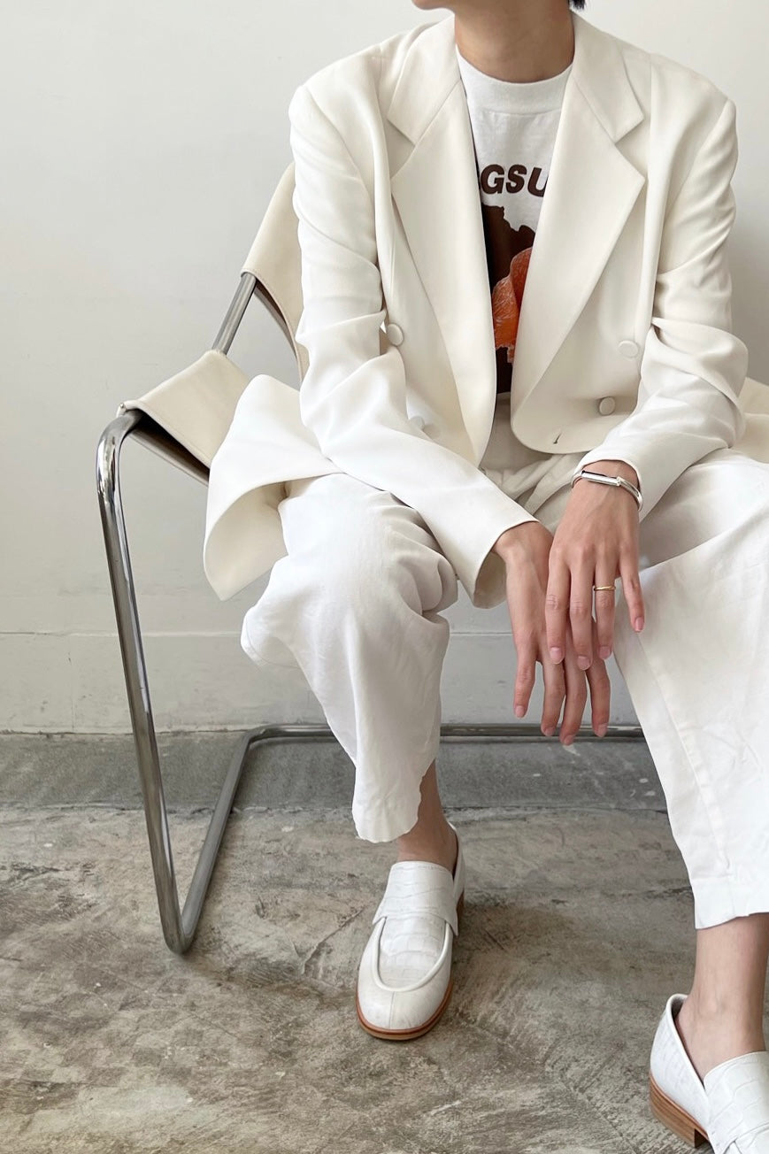 B49242AC-80FC-4127-80D6-